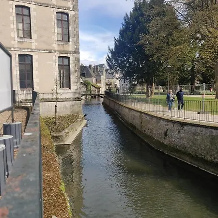 La Tranquillite Proche Des Chateaux De La Loire. Vendôme Buitenkant foto